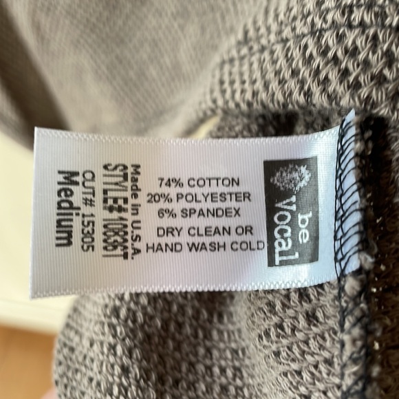 💕 Vocal rhinestone tank 💕 - Picture 6 of 6